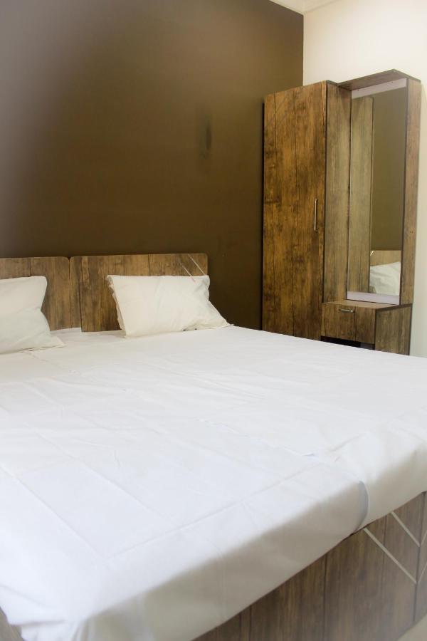 San Beach Residency Карикал Экстерьер фото