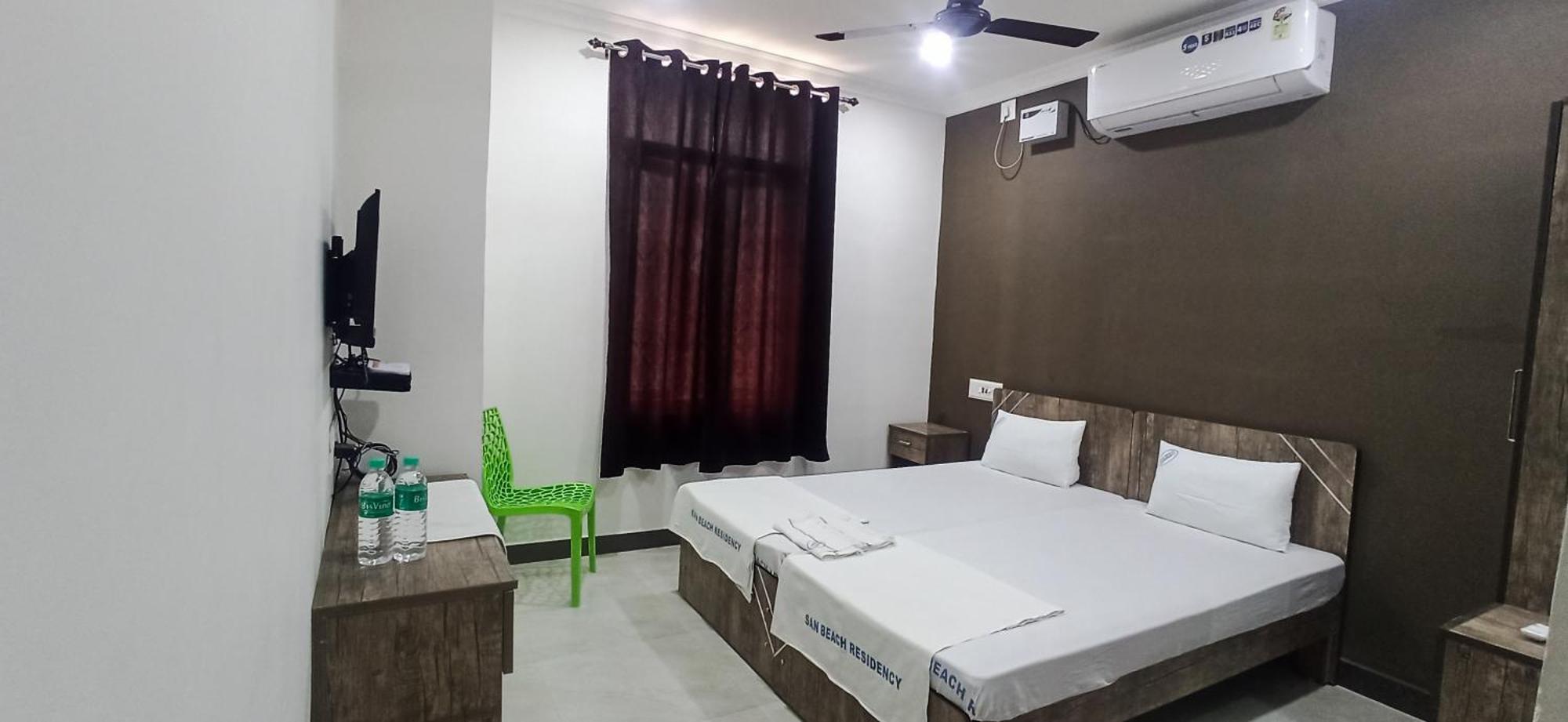 San Beach Residency Карикал Экстерьер фото