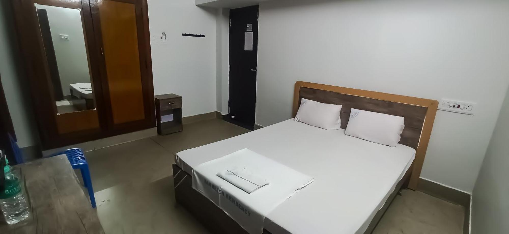 San Beach Residency Карикал Экстерьер фото